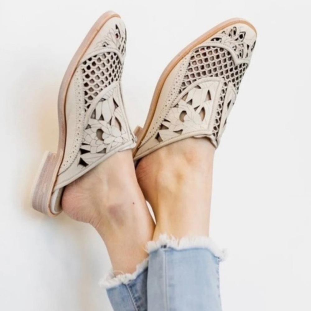 FREE PEOPLE Paramount Slip-On Loafer Size 36 Size 6